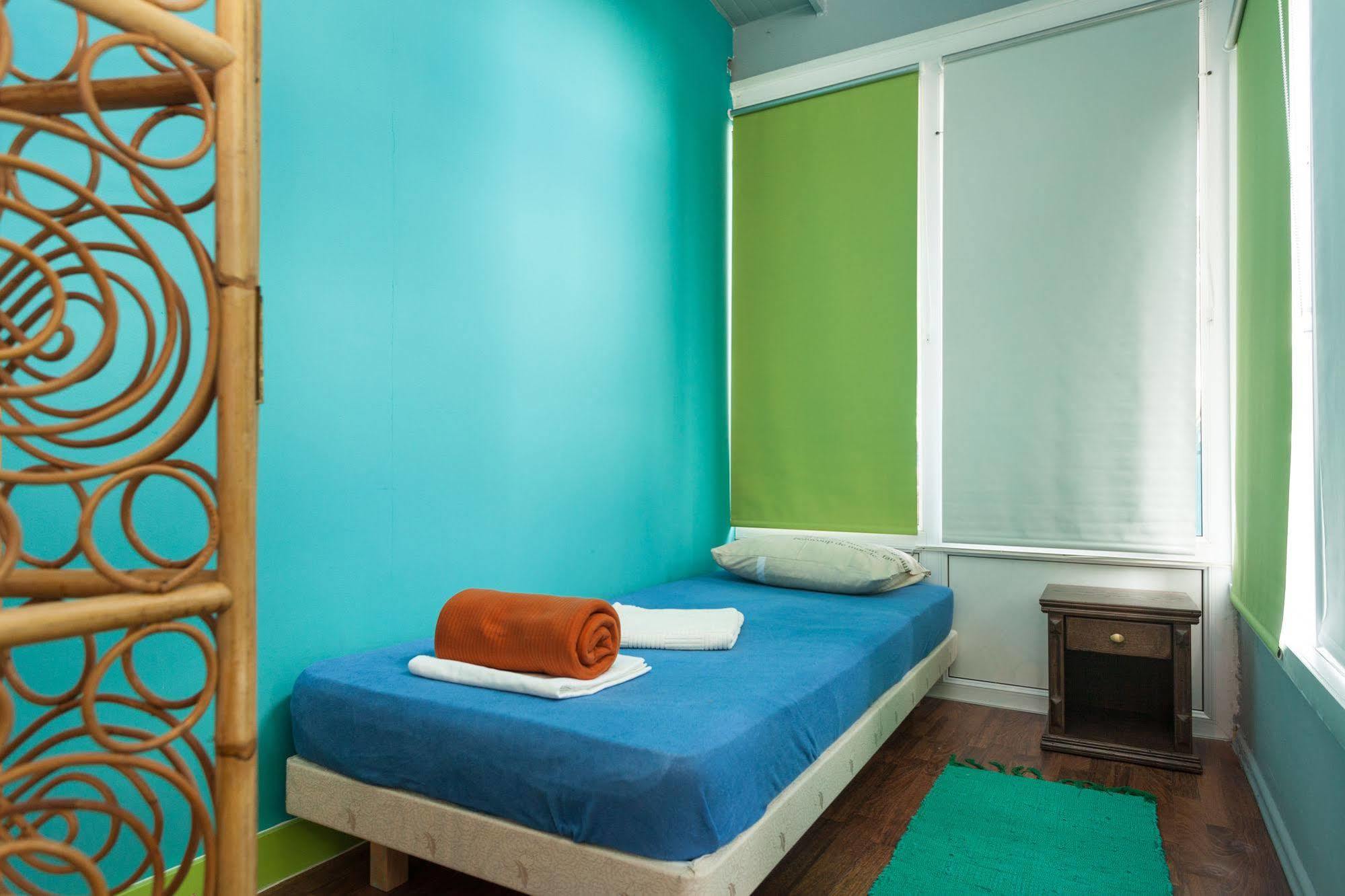 Roundabout Hostel - Hostel Rovinj Exterior foto